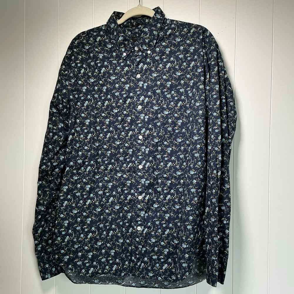 J Crew Long Sleeve Shirt Men's Size XL 100% Cotton Button Down Casual Floral